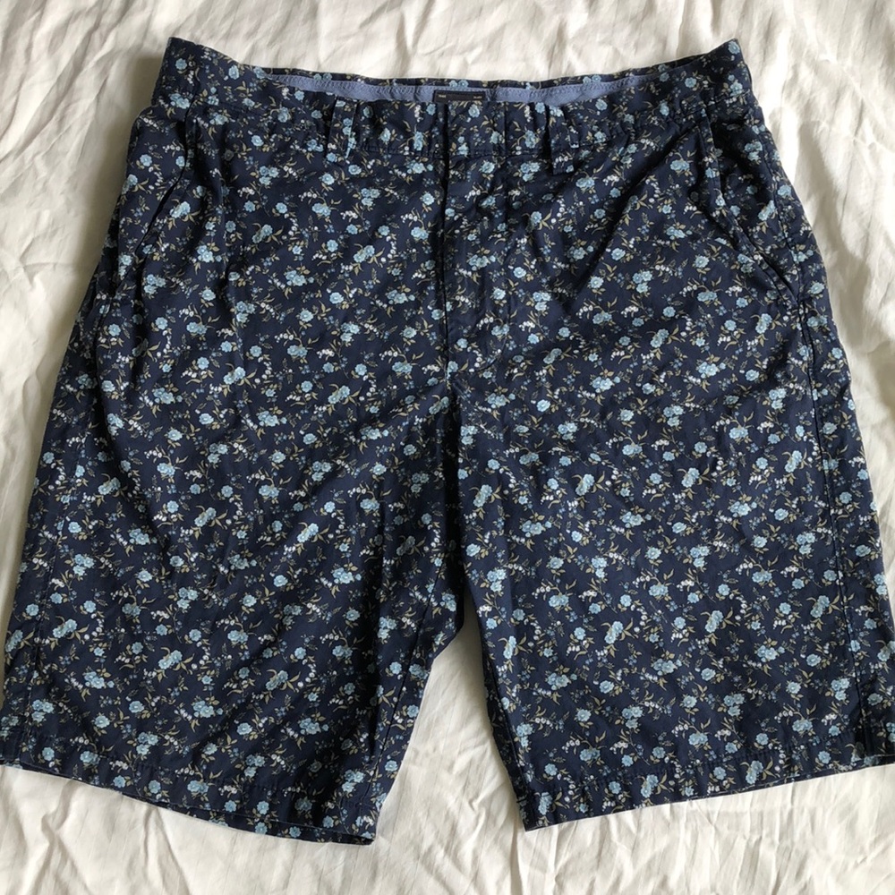 J Crew Hydrangea Print Cotton shorts
